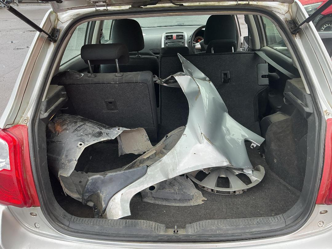 Photo '17' of Toyota Corolla GX Photo '17' of Toyota Corolla GX