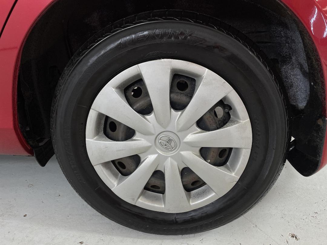 Photo '11' of Toyota Corolla