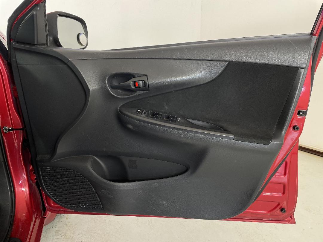 Photo '15' of Toyota Corolla