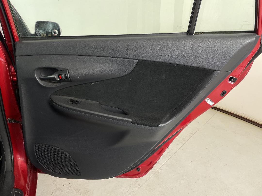 Photo '19' of Toyota Corolla