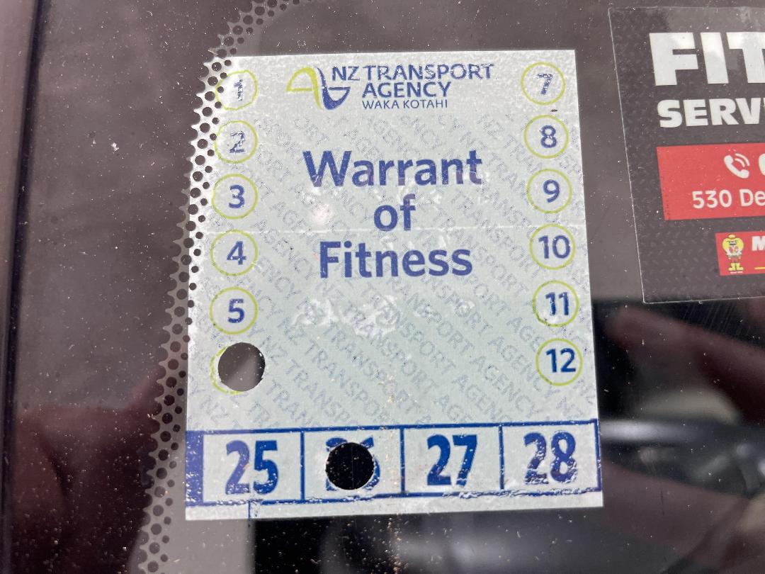 Photo '23' of Toyota Corolla