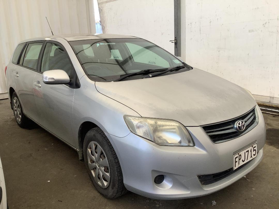 Photo '2' of Toyota Corolla GX Photo '2' of Toyota Corolla GX