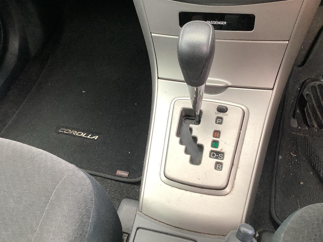 Photo '13' of Toyota Corolla GX Photo '13' of Toyota Corolla GX