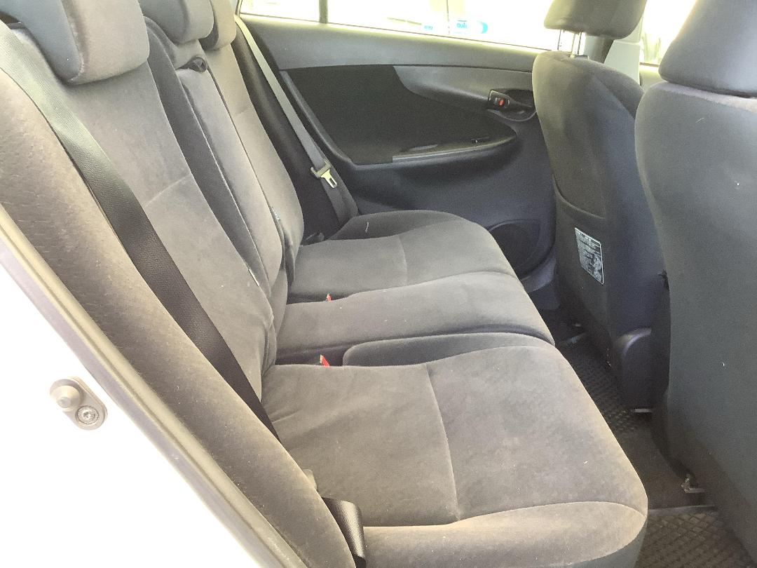 Photo '7' of Toyota Corolla GX Photo '7' of Toyota Corolla GX