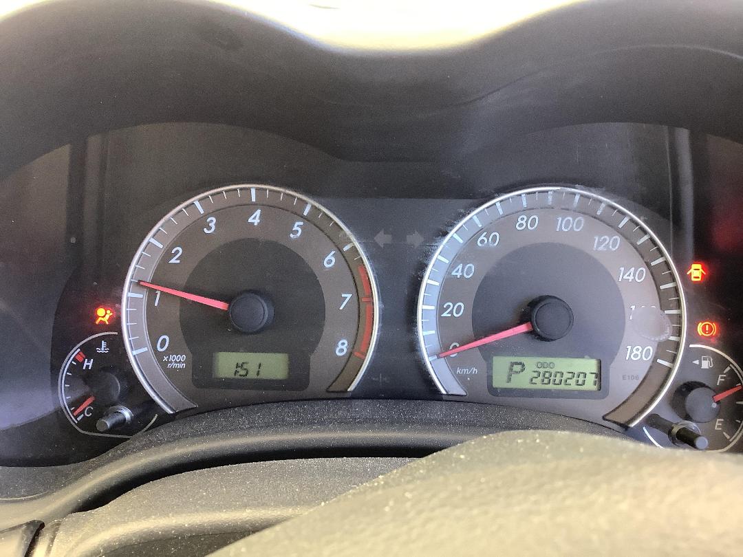 Photo '13' of Toyota Corolla GX Photo '13' of Toyota Corolla GX