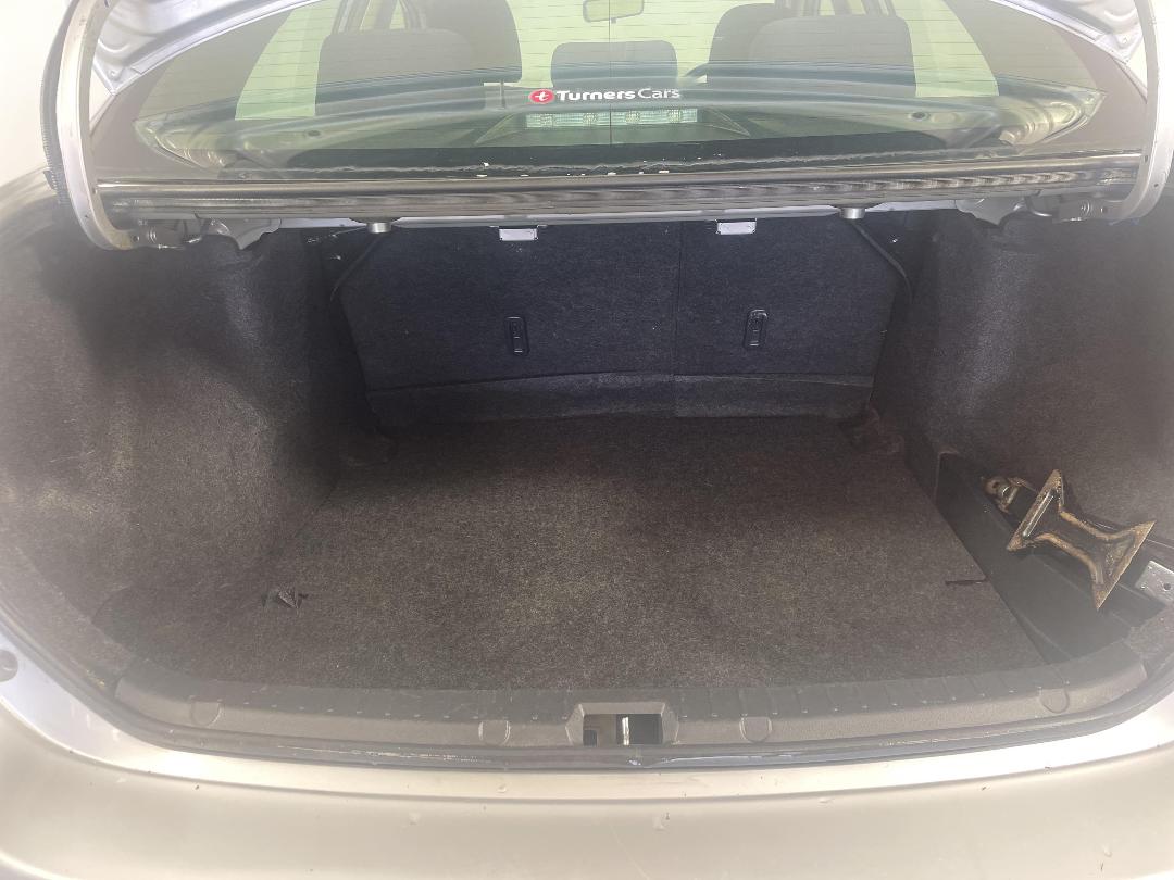 Photo '14' of Toyota Corolla