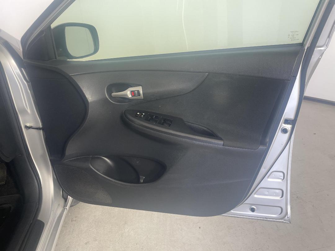 Photo '15' of Toyota Corolla