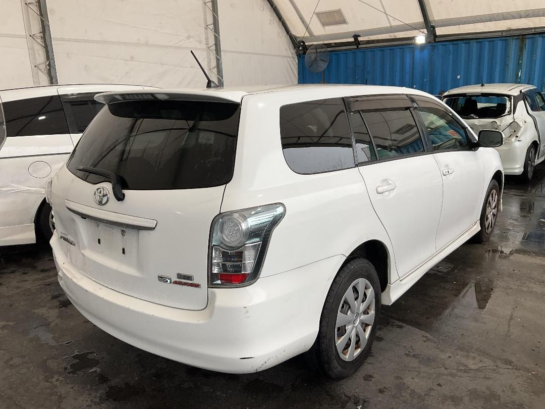 Photo '6' of Toyota Corolla Fielder Photo '6' of Toyota Corolla Fielder