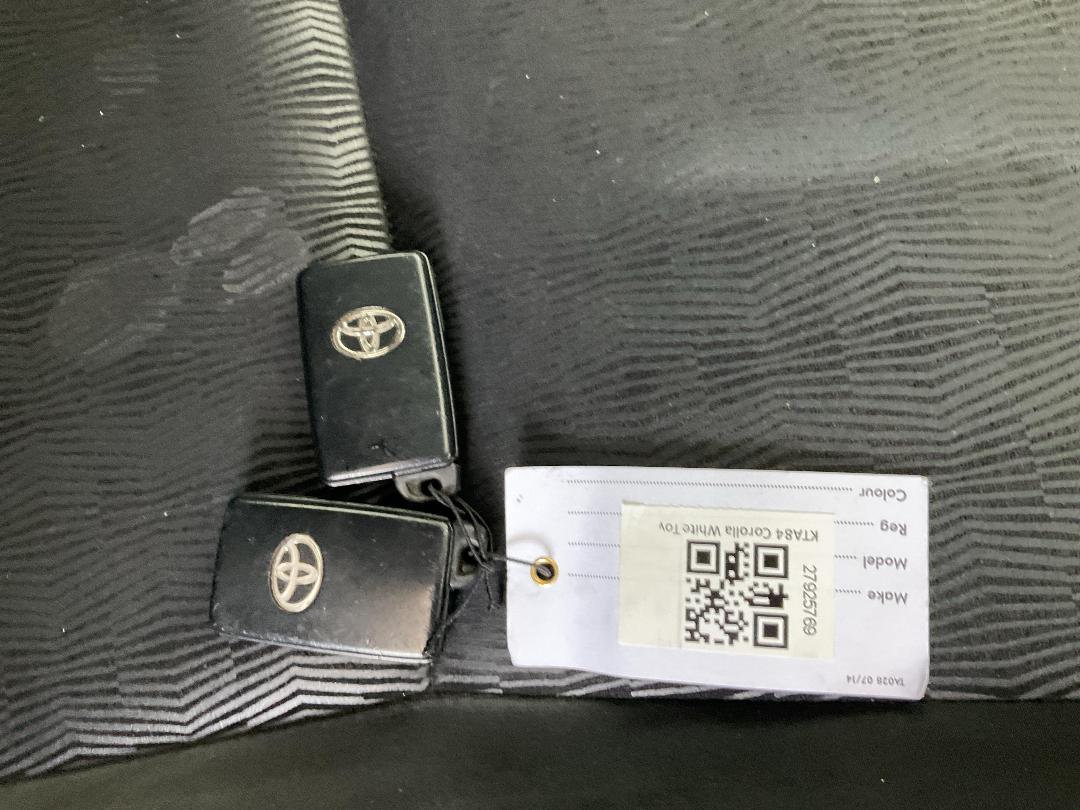 Photo '12' of Toyota Corolla Fielder Photo '12' of Toyota Corolla Fielder