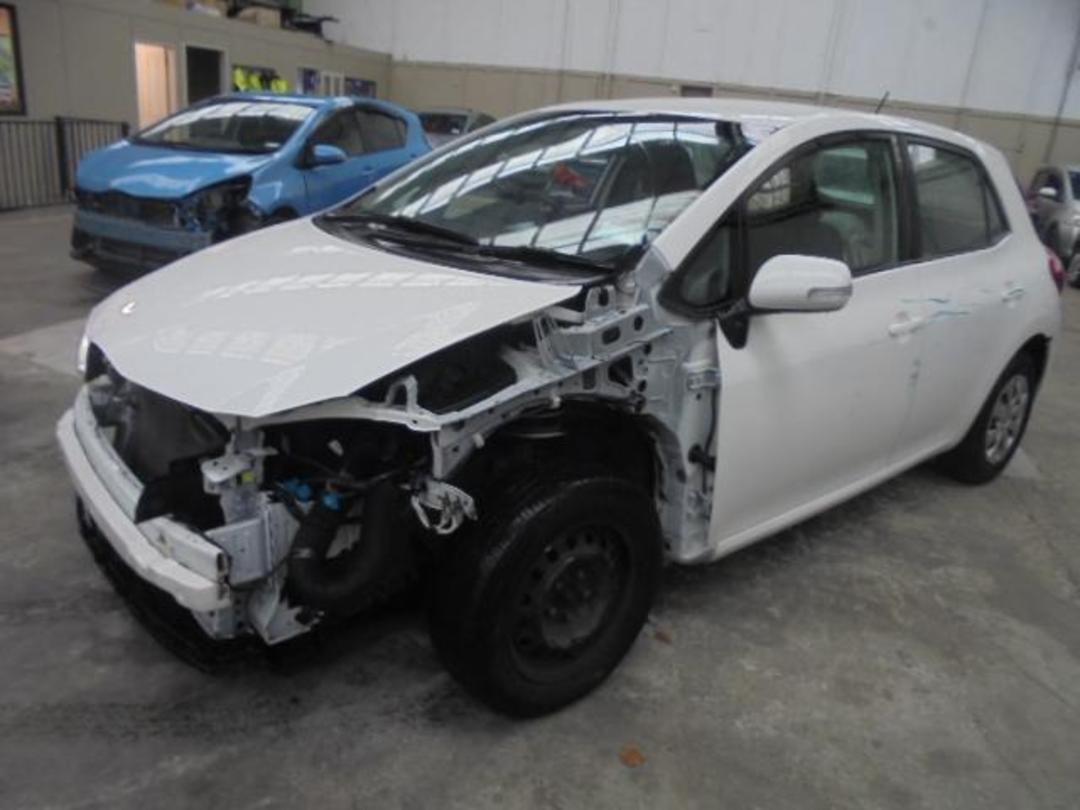 Photo '2' of Toyota Corolla GX Photo '2' of Toyota Corolla GX