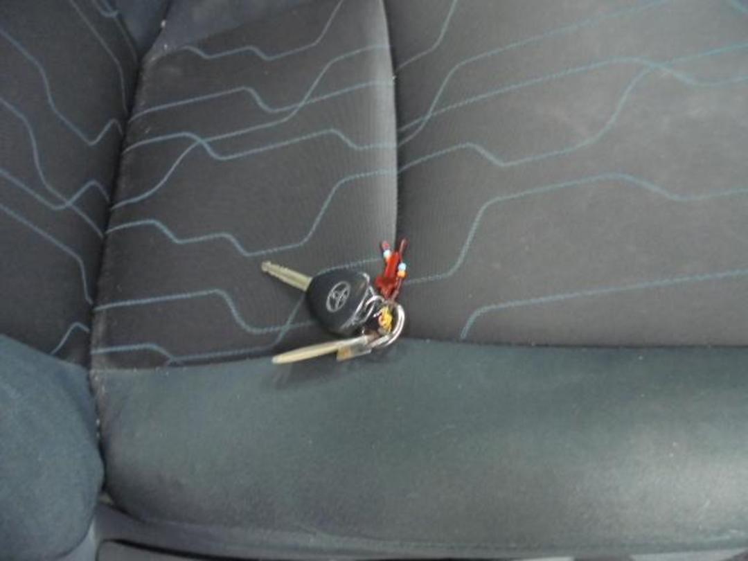 Photo '16' of Toyota Corolla GX Photo '16' of Toyota Corolla GX