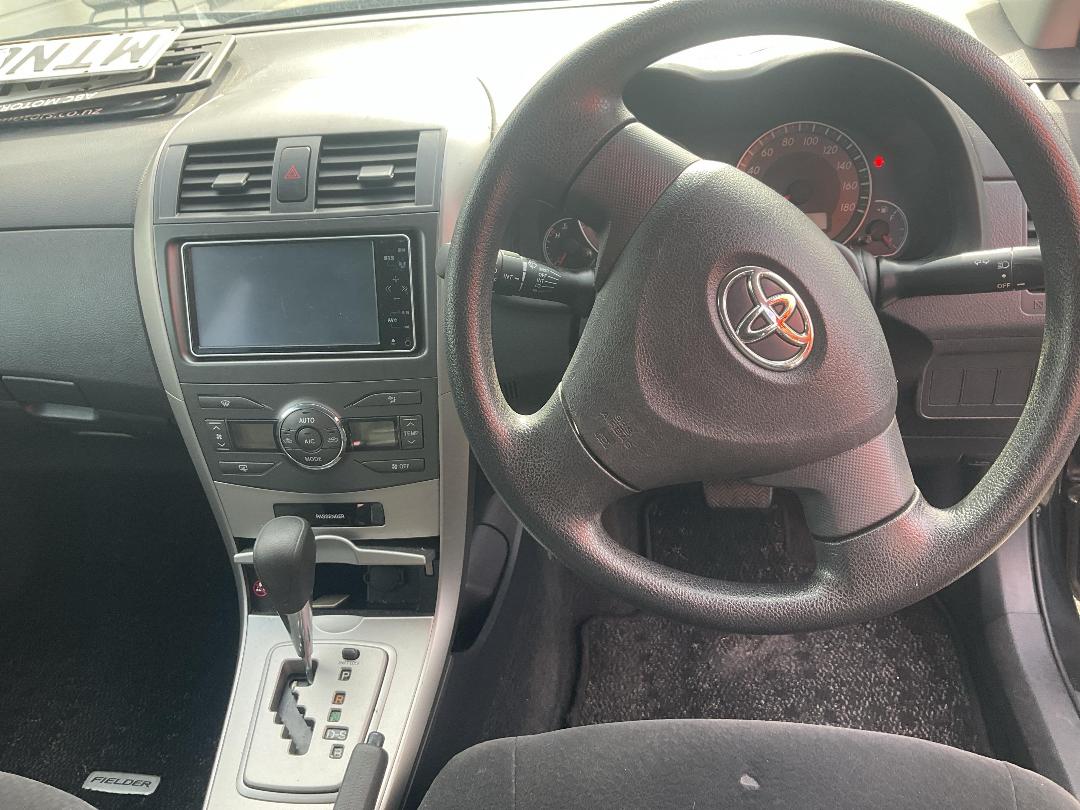 Photo '18' of Toyota Corolla Fielder