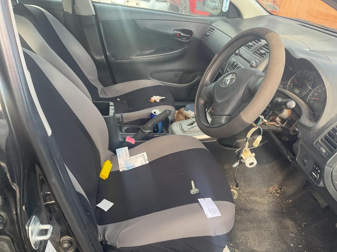 Photo '13' of Toyota Corolla GX