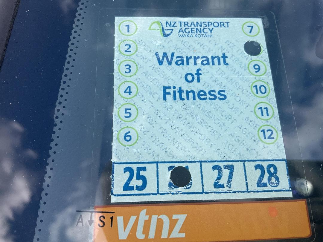 Photo '16' of Toyota Corolla GX