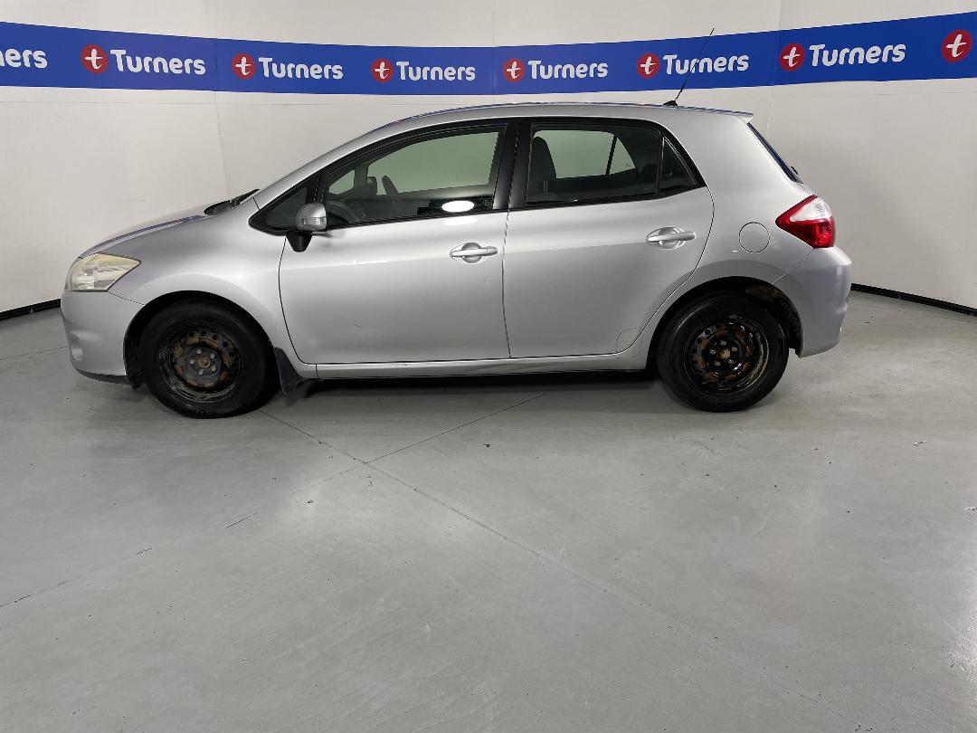 Photo '24' of Toyota Corolla Photo '24' of Toyota Corolla