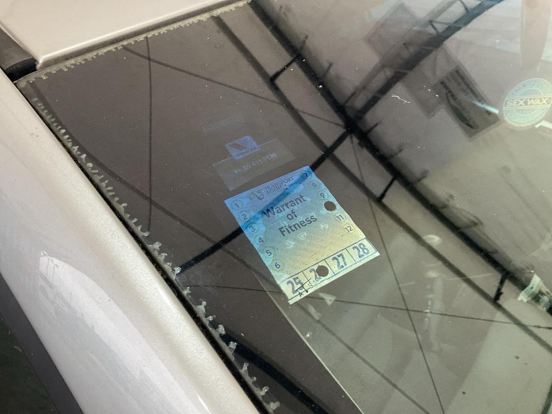 Photo '19' of Toyota Corolla GX