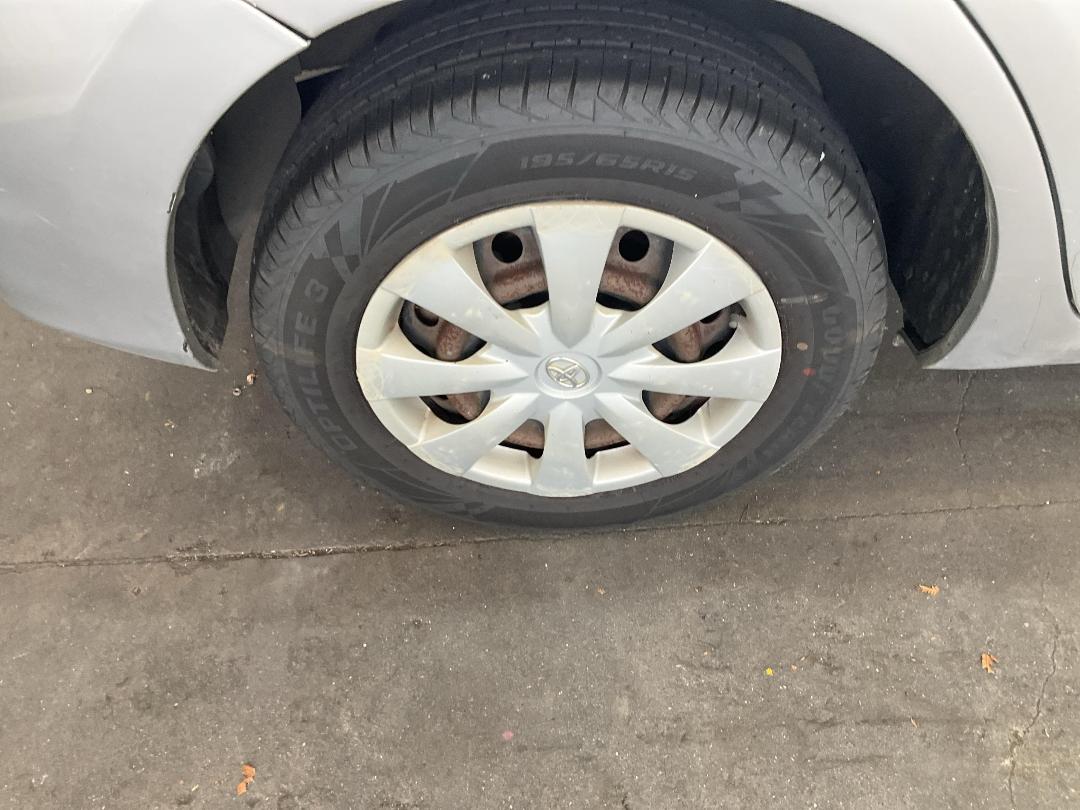 Photo '32' of Toyota Corolla GX