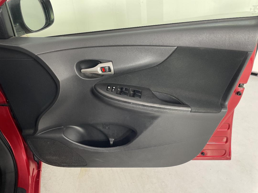 Photo '15' of Toyota Corolla