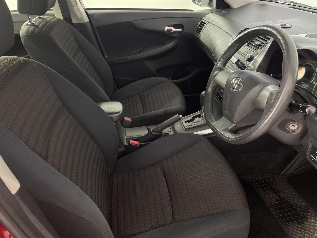 Photo '16' of Toyota Corolla