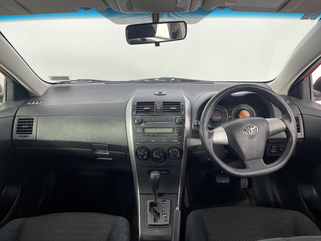 Photo '17' of Toyota Corolla