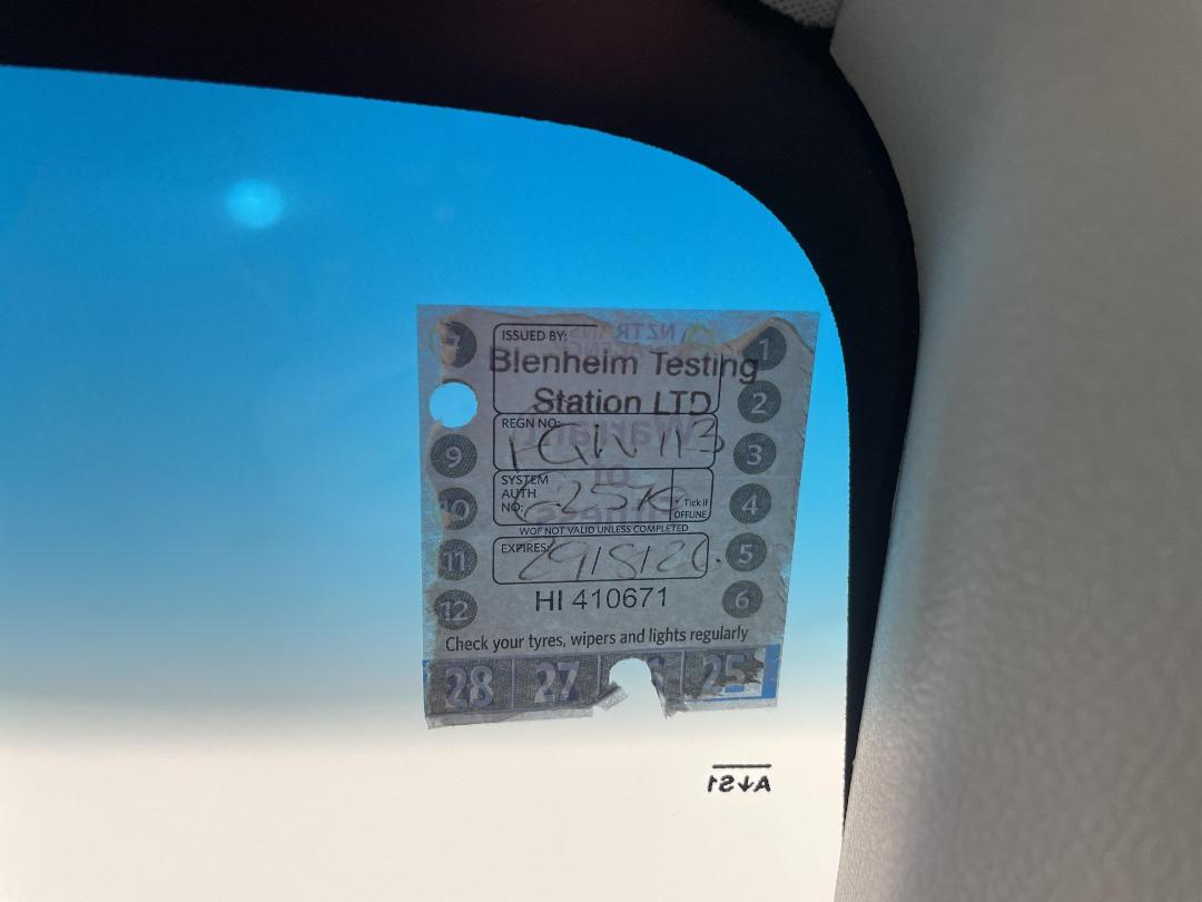 Photo '23' of Toyota Corolla