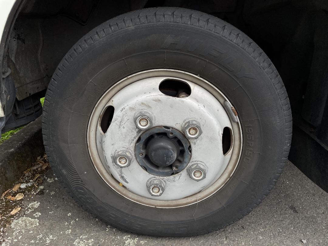 Photo '23' of Toyota Dyna XZU308 Box Body