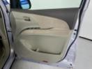 Thumbnail '14' of Toyota Estima Thumbnail '14' of Toyota Estima