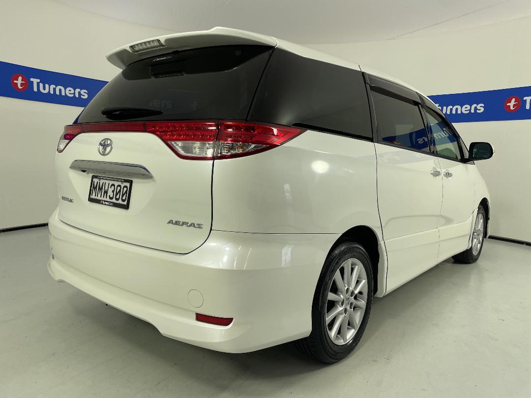 Photo '7' of Toyota Estima Photo '7' of Toyota Estima