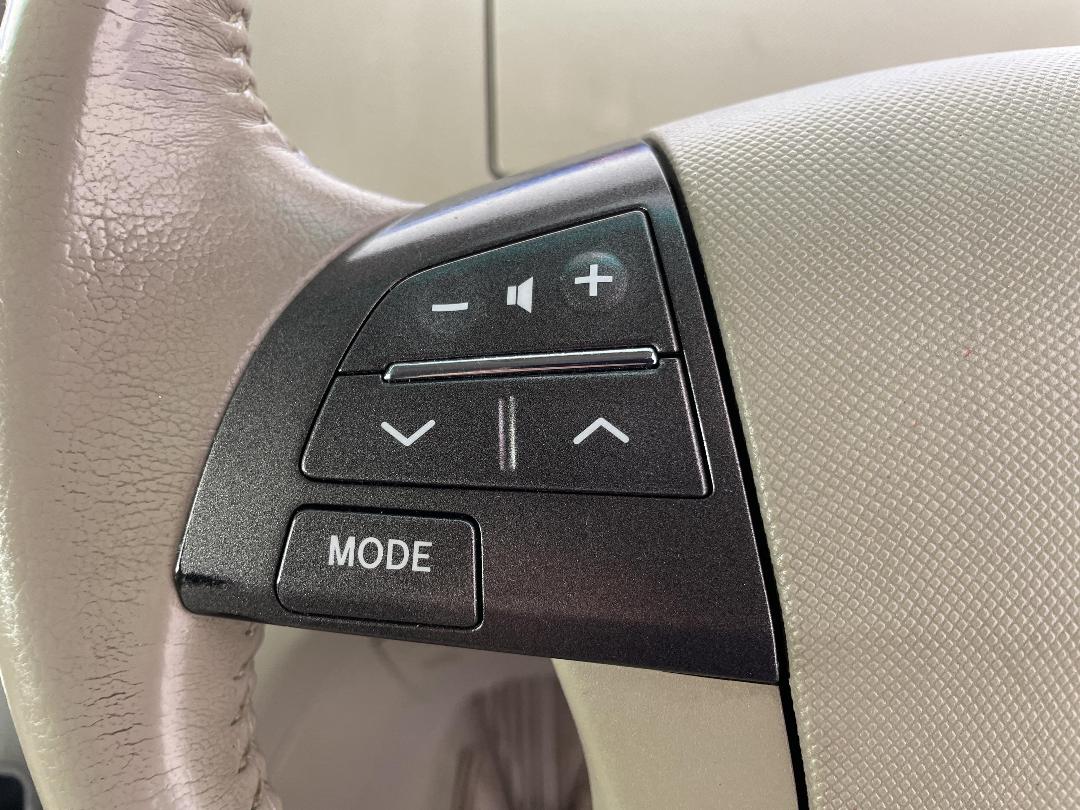 Photo '23' of Toyota Estima Photo '23' of Toyota Estima