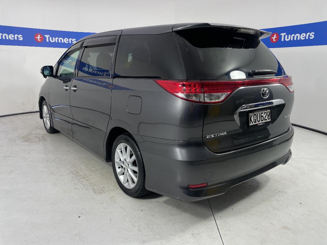 Photo '5' of Toyota Estima