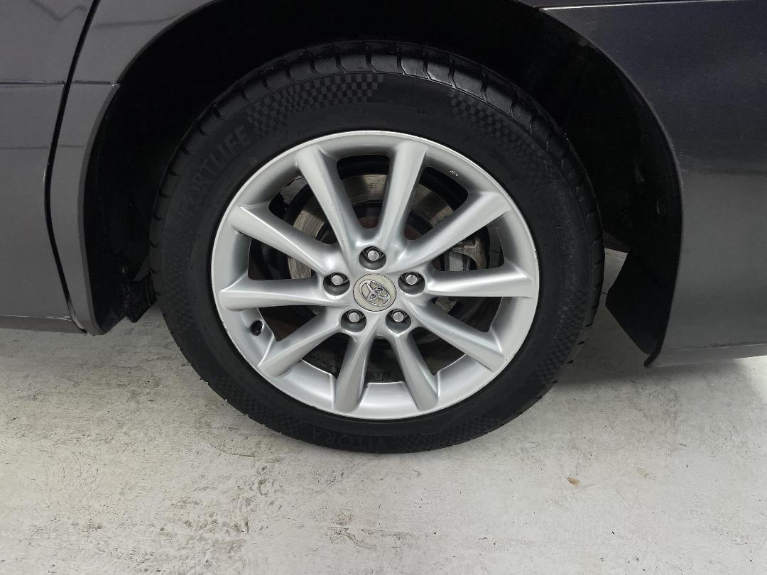 Photo '11' of Toyota Estima