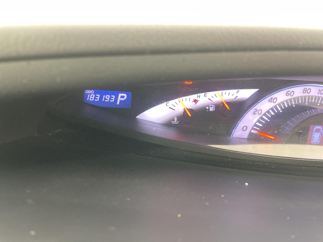 Photo '20' of Toyota Estima