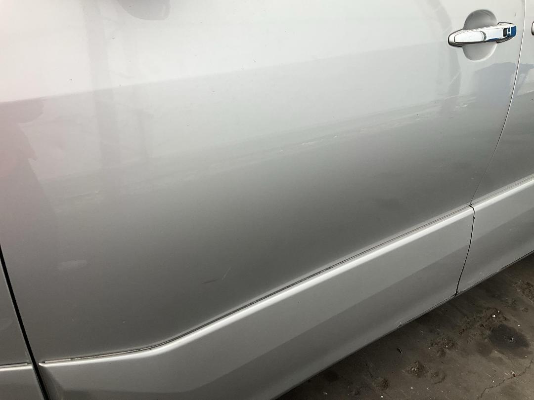 Photo '13' of Toyota Estima Photo '13' of Toyota Estima