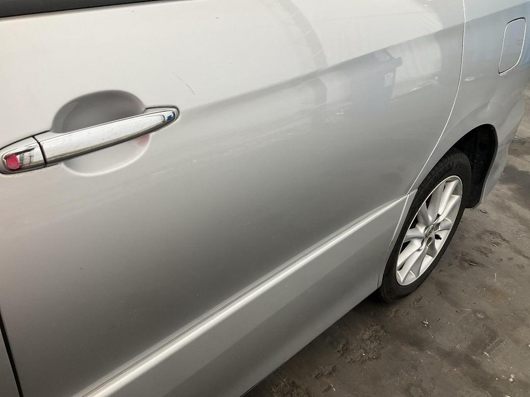 Photo '14' of Toyota Estima Photo '14' of Toyota Estima