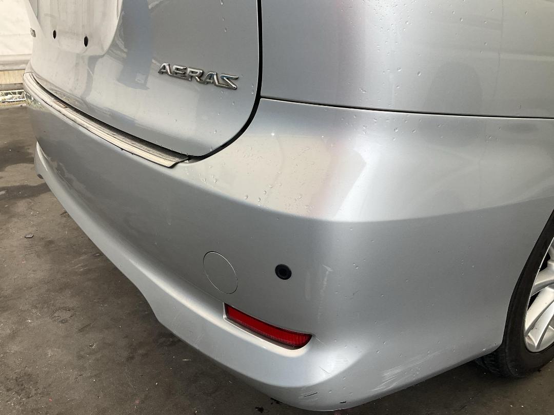 Photo '18' of Toyota Estima Photo '18' of Toyota Estima