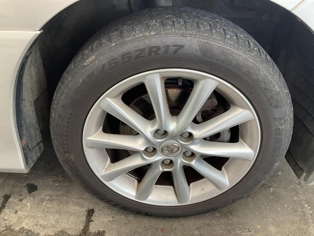 Photo '20' of Toyota Estima Photo '20' of Toyota Estima