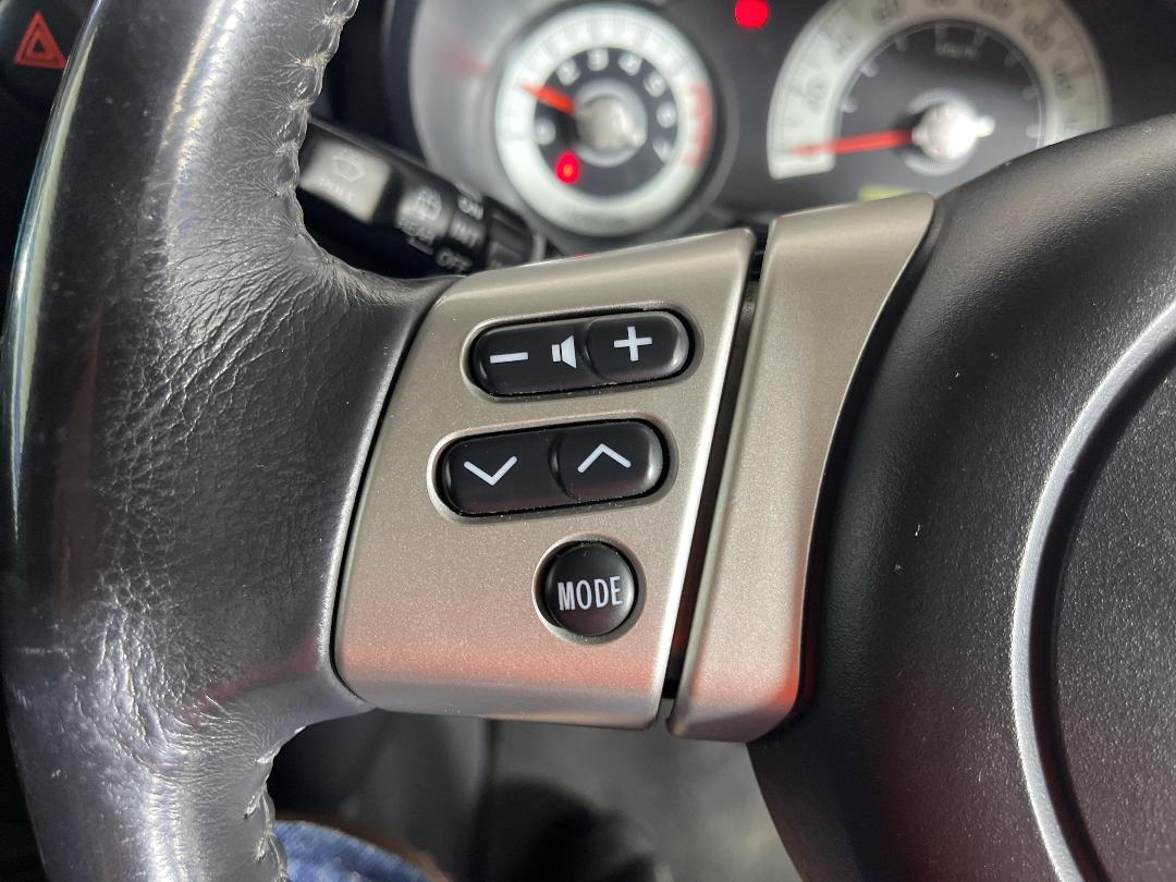 Photo '25' of Toyota FJ Cruiser Photo '25' of Toyota FJ Cruiser