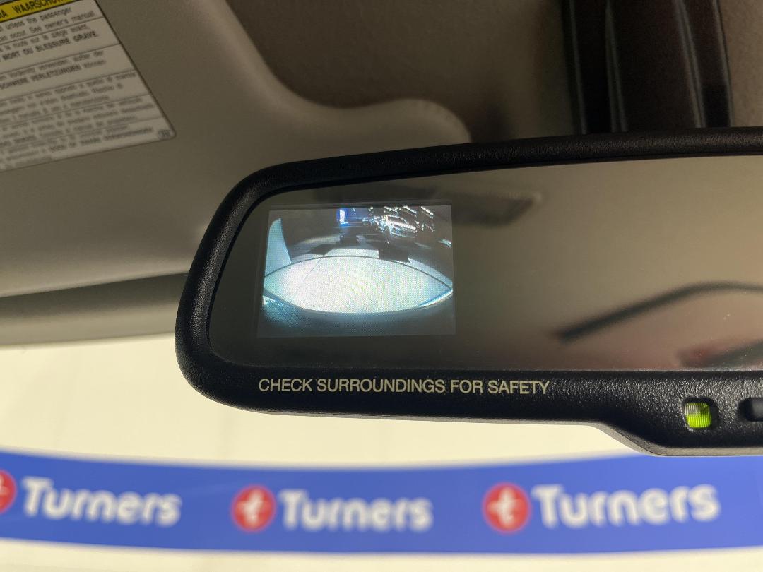 Photo '26' of Toyota FJ Cruiser Photo '26' of Toyota FJ Cruiser