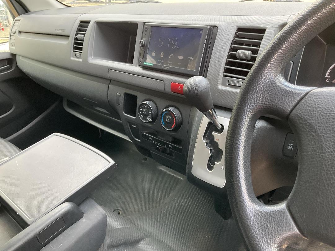 Photo '10' of Toyota Hiace Motorhome Photo '10' of Toyota Hiace Motorhome