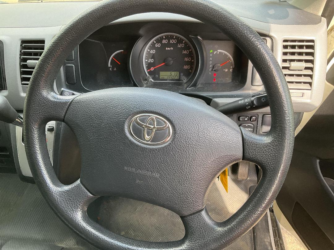 Photo '9' of Toyota Hiace Motorhome Photo '9' of Toyota Hiace Motorhome