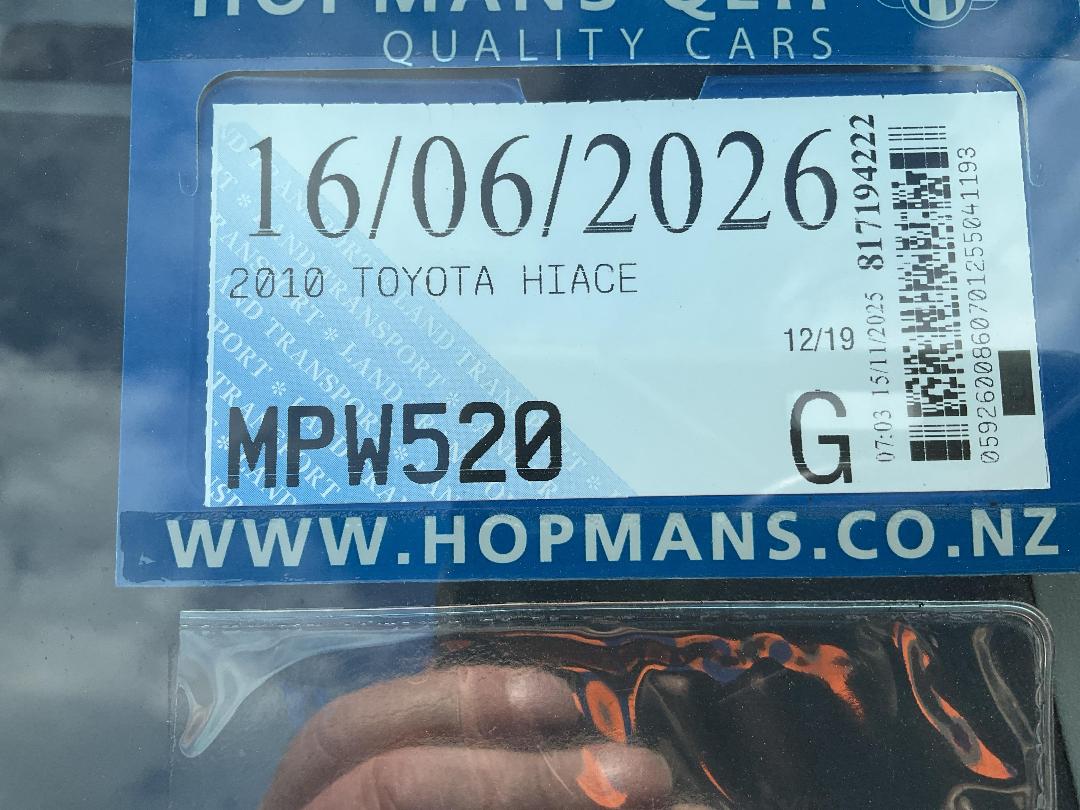 Photo '33' of Toyota Hiace Motorhome Photo '33' of Toyota Hiace Motorhome