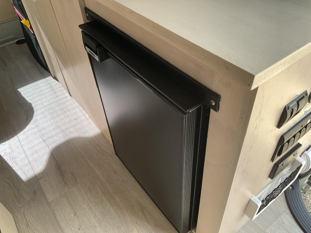 Photo '21' of Toyota Hiace Motorhome Photo '21' of Toyota Hiace Motorhome