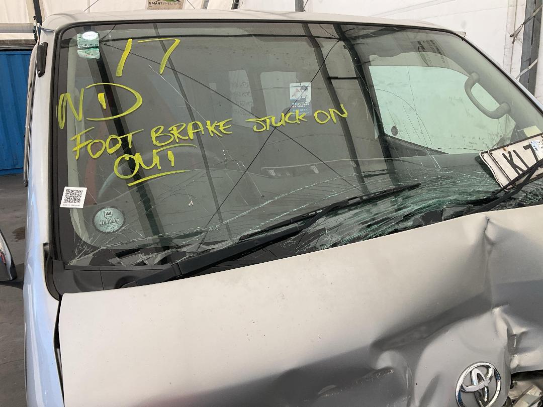 Photo '8' of Toyota Hiace