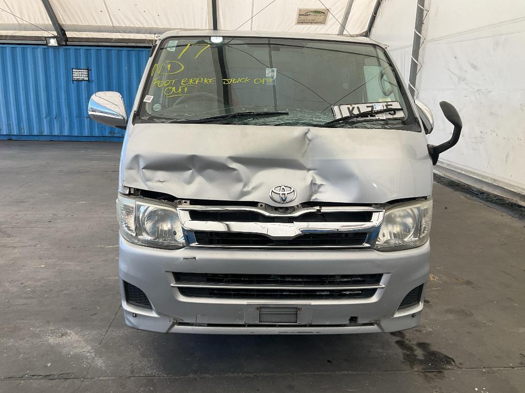 Photo '2' of Toyota Hiace