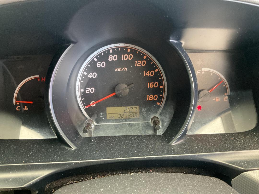 Photo '19' of Toyota Hiace