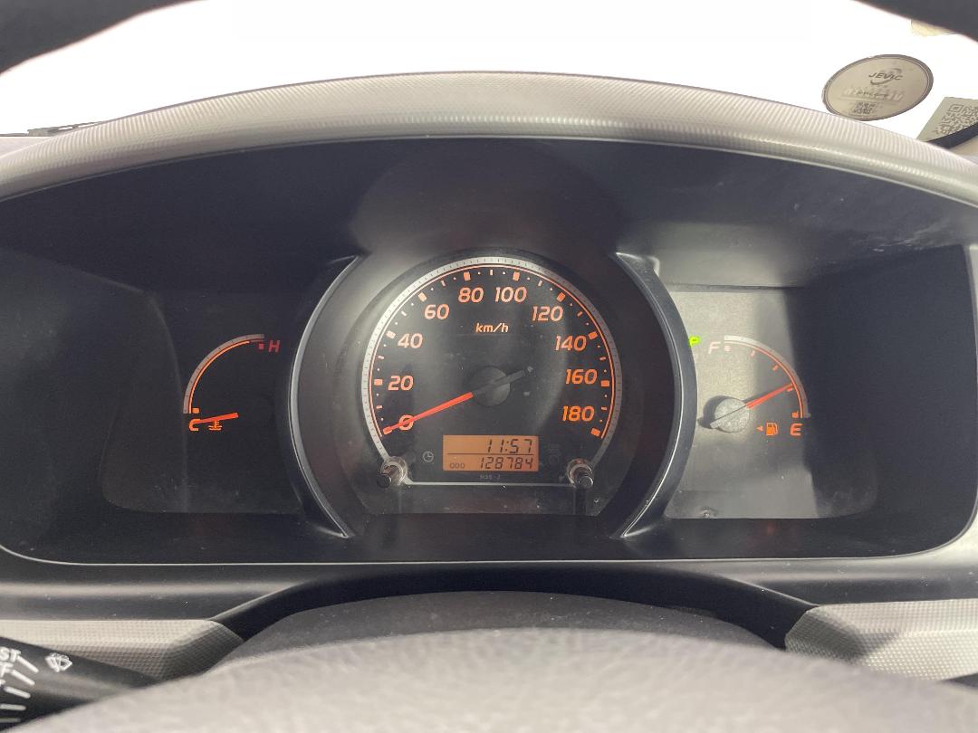 Photo '21' of Toyota Hiace