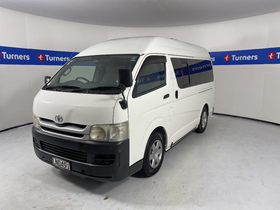 Photo '4' of Toyota Hiace