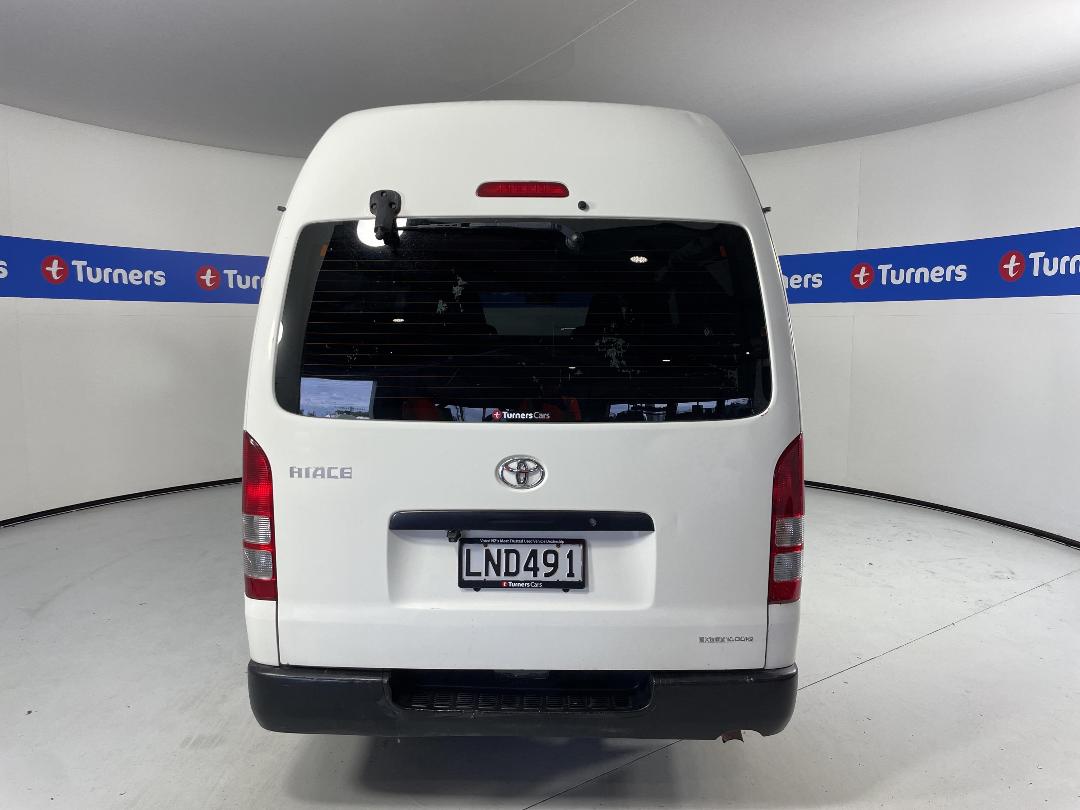 Photo '6' of Toyota Hiace