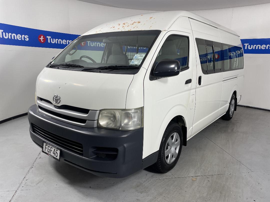 Photo '4' of Toyota Hiace
