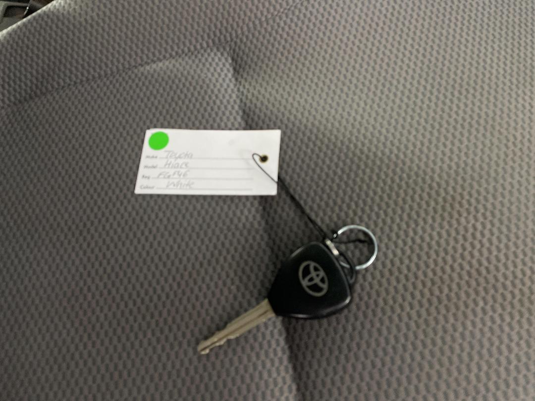 Photo '20' of Toyota Hiace